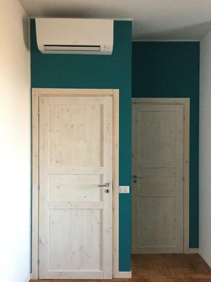 Senza Tempo Room & Breakfast กรัซซาโน วิสกอนติ ภายนอก รูปภาพ